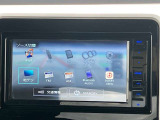 オーディオメディアにはCD/DVDプレイヤー、bluetooth接続と幅広いメディアとのリンクが可能!勿論、ラジオ&TVも視聴可能です。