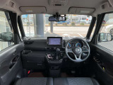 広々とした見晴らし角度を確保☆信号や標識の視認性が向上し、安全運転に貢献☆