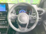 【純正革巻きステアリング】上質な革を使用することで、手にしっかり馴染みとても運転しやすいハンドルです♪