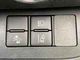 【トヨタセーフティセンス】走行中に前方の車両等を認識し、衝突しそうな時は警報とブレーキで衝突回避と被害軽減をアシスト。より安全にドライブをお楽しみいただけます。