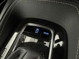 【横滑り防止機能】 車両走行安定補助システム搭載  車が横滑りしそうになった際に、横滑りを防ぐ安全装備が付いています。