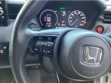 【ステリモ】ステアリングリモコンスイッチにてオーディオ操作可能となっており、運転にも集中できます。少しでも視線移動を減らし事故に遭う確率を下げます。