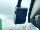 【ドライブレコーダー】映像・音声などの運転中の記録を残します。事故などを起こした起こされた時の証拠になりえますので、もしも時でも安心ですね。