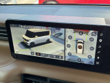 日産の最新技術! 3Dモニターで周りの障害物を見ることができます。