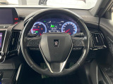 【純正革巻きステアリング】上質な革を使用することで、手にしっかり馴染みとても運転しやすいハンドルです♪