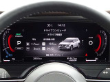 【メーターパネル】素早く車の情報が読み取れる、視認性に優れたシンプルなデザインのメーターパネルです。