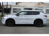 アウトランダー PHEV 2.4 P 4WD 