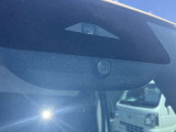 日産純正ドライブレコーダーが付いております!運転中の録画を行ってくれますので、万が一のときに役に立ってくれますよ!