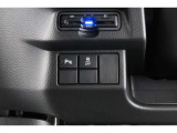 【横滑り防止装置】ドライバーの安全運転をアシストしてくれる装備が充実しています☆ドライバーの不安を安心へと変えてくれますね。