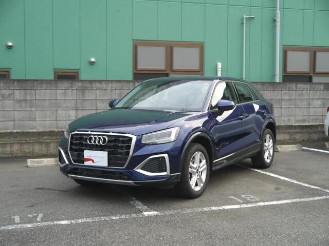 Q2 35 TFSI アドバンスド