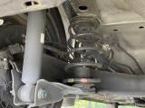 お車を安心してお乗りいただく為には、足回りの定期点検が欠かせません。サービスサポート(有償保証)では無料点検もご提供しており、安心のカーライフをお過ごしいただけるサポート体制が整っています。