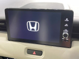 【メーカー純正9インチナビ】インテリアに溶け込むスタイリッシュな「専用設計」メーカーナビを装備♪視認性や操作性など基本性能にも優れ、より上質なカーライフをお楽しみいただけ