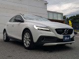 V40クロスカントリー D4 サマム ディーゼル 