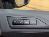 【運転席ポジションメモリー付パワーシート】ワンタッチで記憶させていたシートの前後・リクライニングはもちろん、シートリフターも備えます☆快適なドライブをお楽しみ下さい♪