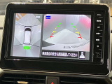 【アラウンドビューモニター】車を上から見下ろしているかのような映像で周囲の状況がひと目で確認、狭い駐車場に駐車するときも安心です♪♪障害物などがあると警告音がなりますので安心して駐車が出来ます★