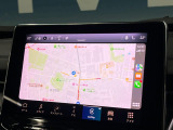 ●Apple Car Play:スマホとの有線接続で、ナビ・オーディオ再生などスマホのアプリ機能が画面でも使える便利機能です!