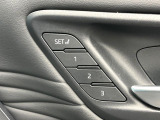 【メモリー機能付きパワーシート】ドライバーごとに設定したシート位置を記憶して、ボタン一つで切り替えできる便利な機能!運転する方が複数名いらっしゃるご家庭におすすめです♪