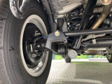 お車を安心してお乗りいただく為には、足回りの定期点検が欠かせません。サービスサポート(有償保証)では無料点検もご提供しており、安心のカーライフをお過ごしいただけるサポート体制が整っています。