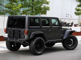 フルカスタム/前後社外バンパ-/XDロックスタ-20in/リフトUP/社外サイドスライダ-/社外フラットフェンダ-(パイプフェンダ-増設)/中間ストレ-トワンオフマフラ-(特注品)/前後LEDライト/LEDフォグ/背面ROTOPAX