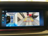 バックカメラにより駐車時の後方確認も楽にできます。