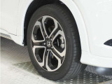 認定中古車では、厳しいHonda認定基準をクリアした厳選されたHonda認定中古車のみ、取り扱っております。「ご購入前の安心」「納車後の信頼」を車両と一緒に提供しております。