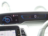 【メーターパネル】素早く車の情報が読み取れる、視認性に優れたシンプルなデザインのメーターパネルです。