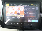 お車選びをお楽しみ頂けるよう、在庫車の展示スペースを十分に確保しております。