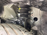 お車を安心してお乗りいただく為には、足回りの定期点検が欠かせません。サービスサポート(有償保証)では無料点検もご提供しており、安心のカーライフをお過ごしいただけるサポート体制が整っています。
