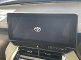 【12.3インチワイドナビ】高級感とインパクトのある大型ワイドナビを装備。各種オーディオ操作はもちろん、横長ワイド画面でのマップ2分割表示など、利便性も高いナビです♪