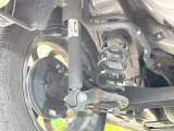 お車を安心してお乗りいただく為には、足回りの定期点検が欠かせません。サービスサポート(有償保証)では無料点検もご提供しており、安心のカーライフをお過ごしいただけるサポート体制が整っています。