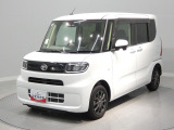 冬道の安心感が心強い4WD車です。軽微な修復歴がある分、お求めやすい価格設定が魅力。走行に支障はなく、ナビやバックカメラが日々の運転をしっかりサポートします。