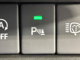 【リアパーキングセンサー】バンパーに付いたセンサーが障害物を検知!一定の距離に近づくとアラートで教えてくれます♪狭い駐車スペースや車庫入れ時も安心ですね☆