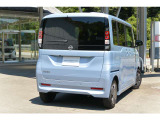 納車前には入念な点検整備をさせていただいてます。もちろん全車走行距離無制限のワイド保証付きですので、購入後も安心して乗っていただけます。