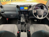 ランドクルーザー70 2.8 AX ディーゼル 4WD 