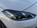 BMWを熟知したメカニックによる、360度の納車前点検。ドイツ本国と同様の教育・訓練を受けたメカニックが徹底的に点検、整備した後にお客様にお引渡しします。