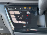 オートエアコン!おおきなアイコンでタッチしやすいパネルです。空調管理はクルマ任せで、運転を楽しみましょ♪