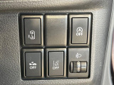 【パワースライドドア】スマートキーや運転席のスイッチでスライドドアの開閉が可能♪電動だから力を入れてドアを開ける必要が無く、小さいお子様でも、重い荷物を持っている時もラクに開け閉めできます♪