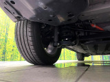 お車を安心してお乗りいただく為には、足回りの定期点検が欠かせません。サービスサポート(有償保証)では無料点検もご提供しており、安心のカーライフをお過ごしいただけるサポート体制が整っています。