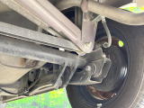 お車を安心してお乗りいただく為には、足回りの定期点検が欠かせません。サービスサポート(有償保証)では無料点検もご提供しており、安心のカーライフをお過ごしいただけるサポート体制が整っています。