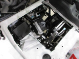 たとえばダイハツのお店にある、たくさんのスマアシ搭載車は、正常に作動する事をしっかり確認します。