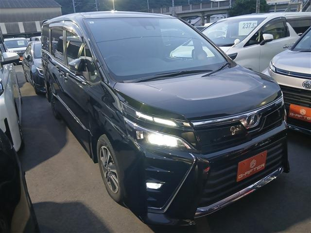 トヨタ ヴォクシー 