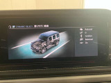 【アットホームな雰囲気のお店です】メルセデスに精通したスタッフが、心をこめてお車選びをお手伝い致します。是非メルセデスベンツへの想いをお聞かせください