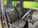 運転席シート廻りは使用感も少なく、良好な状態となっています。丁寧に使われていたことがよくわかりますね。