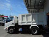 ディーゼル、4WD、マニュアル、ABS、深ダンプ、2トン、荷台内寸約:L270&times;W159&times;H110