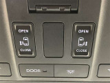 運転席天井部のサテライトスイッチです。
