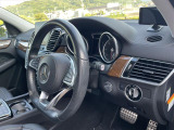 ◆LIBERALAは、輸入車選びの新たなスタイルを提案するインポート・セレクト・ブランドです。オーナー様となる方がクルマから直接感じる感性を第一にした、最良の一台との出会いをコーディネートいたします。
