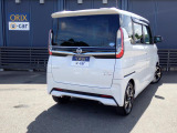 リヤビューの画像になります。オリックス認定中古車には、ご購入後も安心してお乗りいただくために、独自の「オリックス認定中古車保証」をお付けしています。