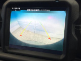 ●ガイドライン付きバックカメラ:不安な駐車もこれで安心!ガイドライン付きなので狭い箇所での駐車もラクラクです!
