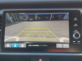 リアカメラも付いていますので、バックも楽です。