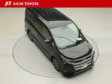 両側パワースライドドア付きだから、狭い駐車スペースなどでの乗り降りラクラク♪小さなお子さまのいるご家庭には嬉しい装備です。